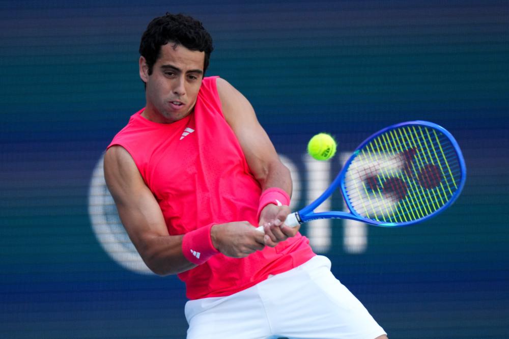 小将卡尔：我从基米希和凯恩身上学到了很多，很开心在拜仁踢球