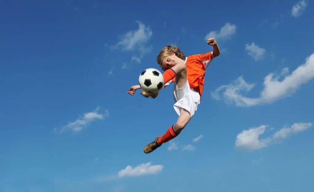 “苏超番外篇”，南京VS苏州足球对抗赛已有超5000人预约看球